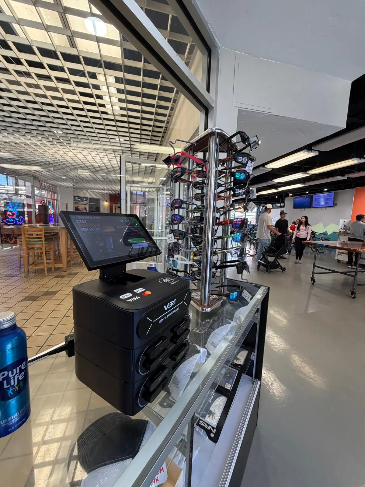 VERT station on a shop counter